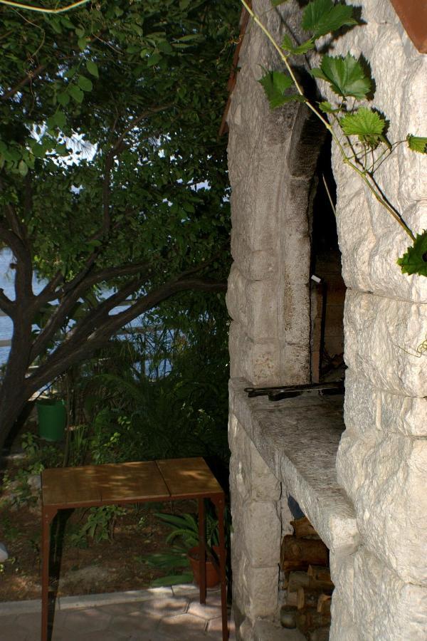 Apartments By The Sea Pisak, Omis - 2802 Exterior photo