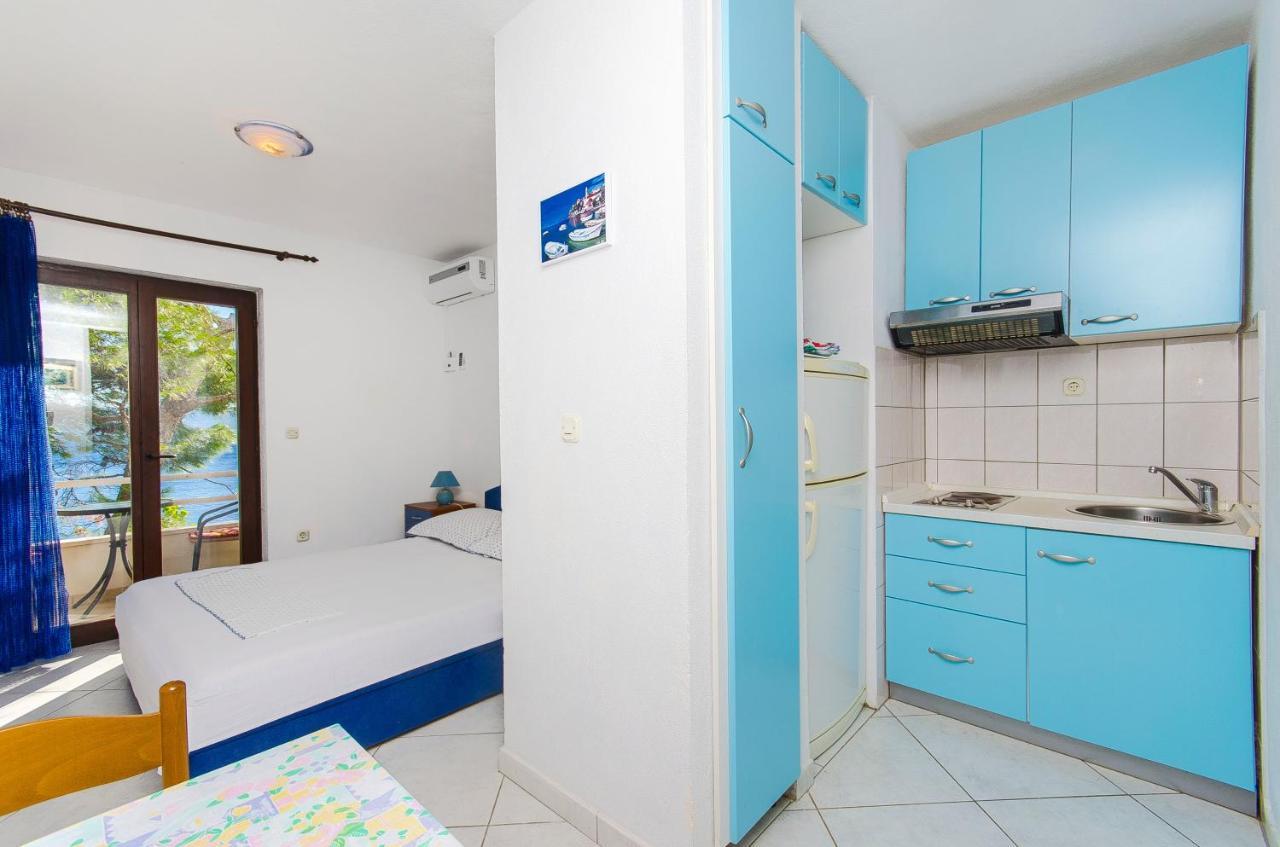 Apartments By The Sea Pisak, Omis - 2802 Exterior photo