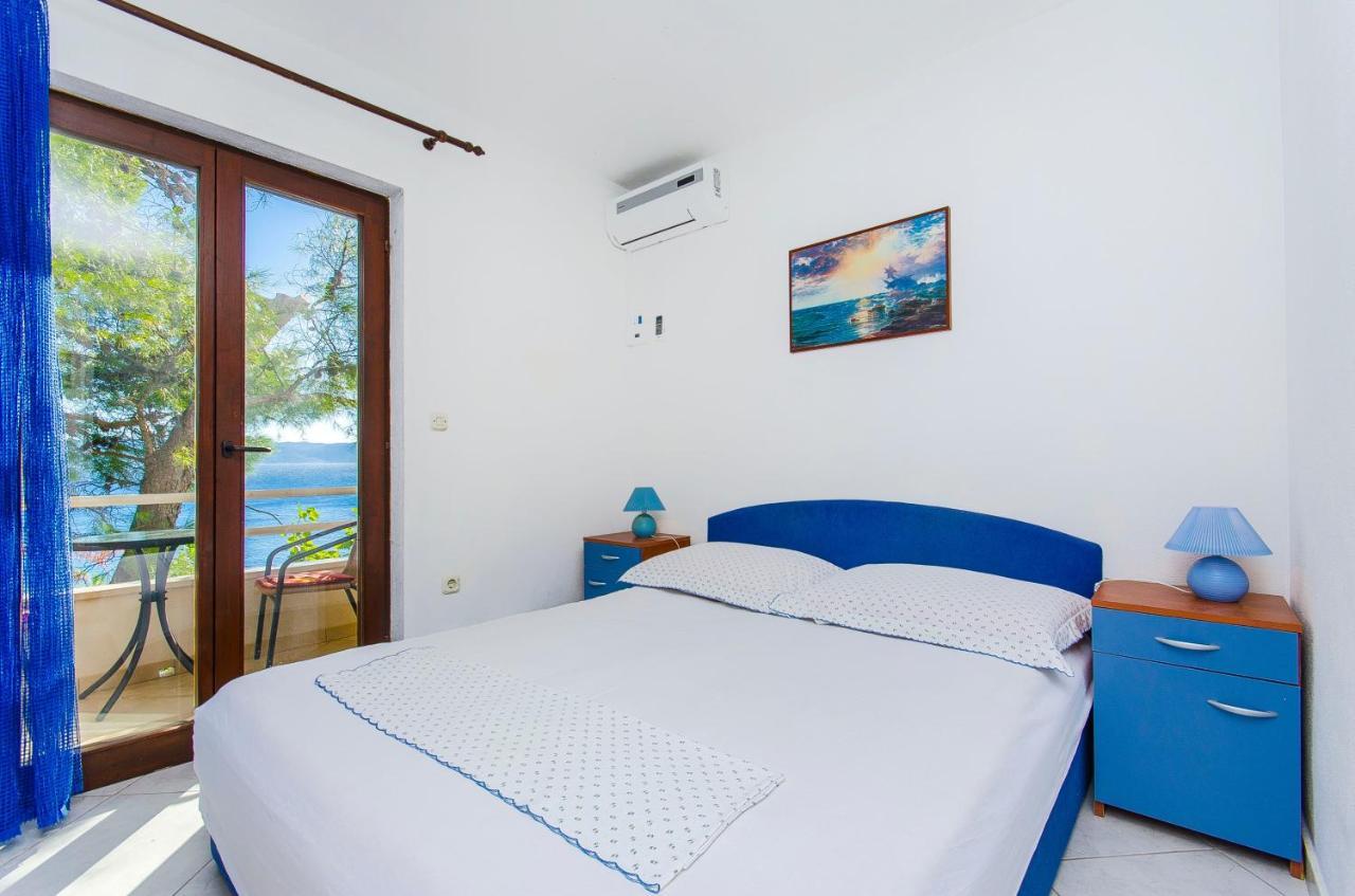 Apartments By The Sea Pisak, Omis - 2802 Exterior photo